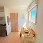 #sete T2 Clim & Balcon Vue Mont Saint Clair דירה